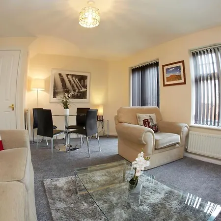 Sleeps Up To 6, Parking, Wifi, Netflix, Near City Holiday home Leeds (West Yorkshire)