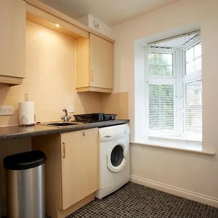 Sleeps Up To 6, Parking, Wifi, Netflix, Near City *